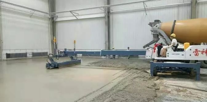 Shandong Vanse YZ30-4 Medium Telescopic Arm Laser Leveling Machine-Liaoning Xinyi Innovation Industrial Park(GLP) Perfect Construction 3 image