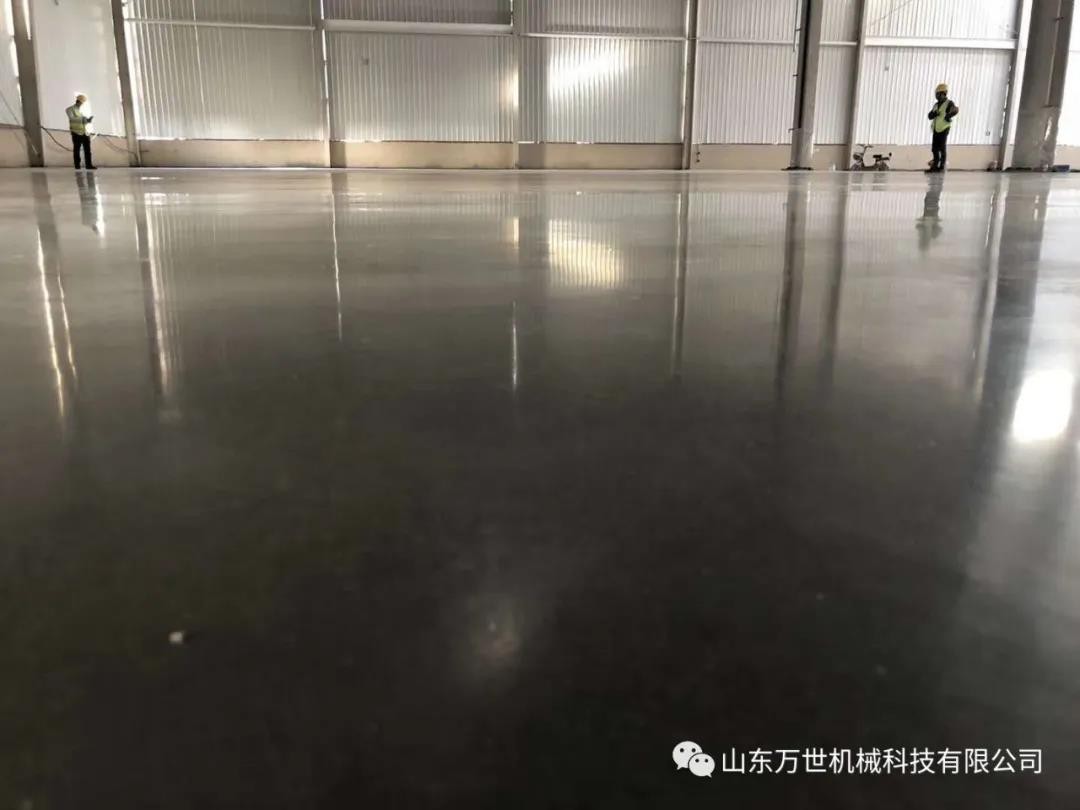 Shandong Vanse YZ40-4 Large Telescopic Boom Laser Leveling Machine -- Fengshu Yinchuan Railway Modern Industrial Park Perfect Construction 4 微信图片_20200803162501