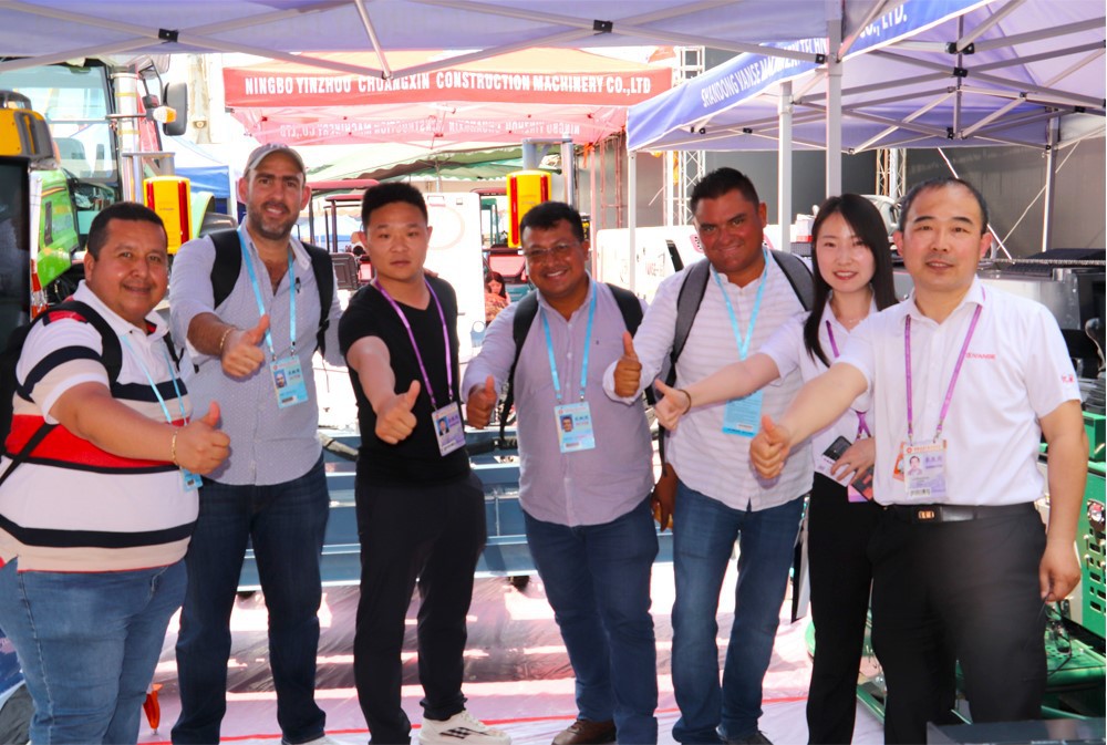 Shandong VANSE machinery products are sought after by overseas customers in the 133rd China Import and Export Fair in 2023. 1 01