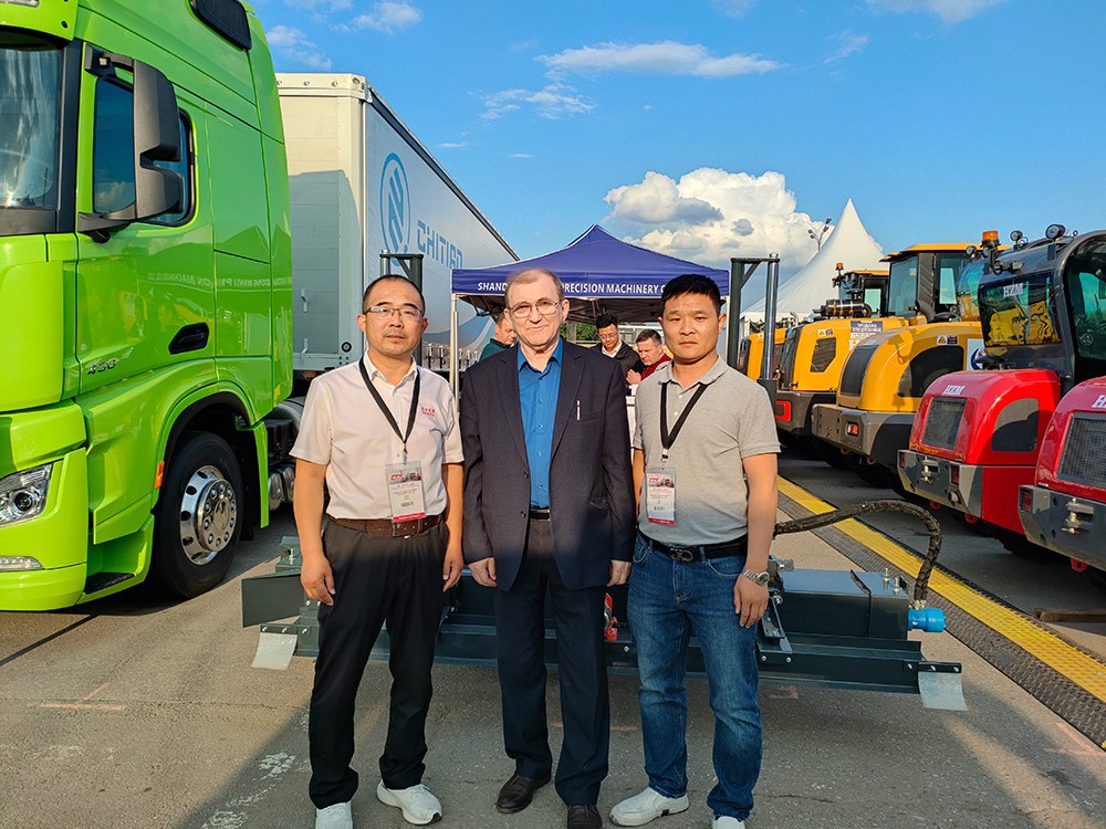 Shandong VANSE Machinery Technology Co., Ltd. Participated in BAUMA CTT Russia Moscow Construction Machinery BMW Exhibition 2 02