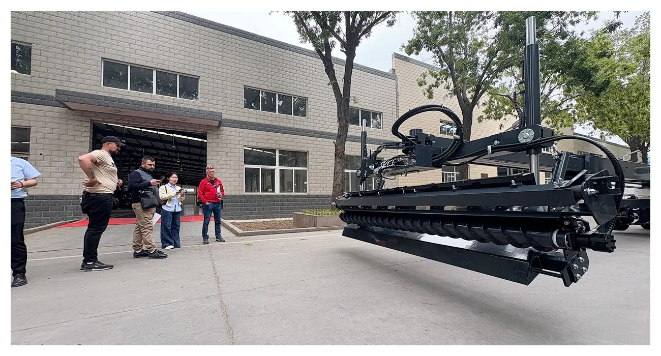 Polish Customers Visit 2 YZ30-4E concrete laser leveling machines