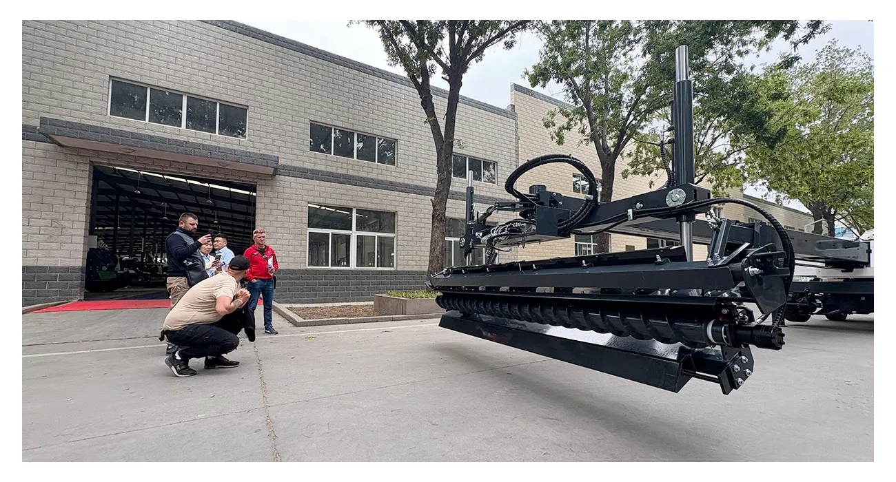 Polish Customers Visit 5 power trowel machine