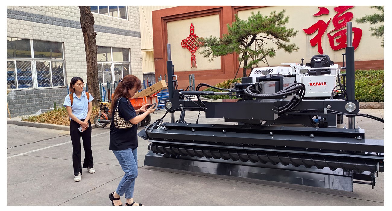 Singapore Customers Visit Shandong Vanse Machinery 3 concrete laser leveling machine