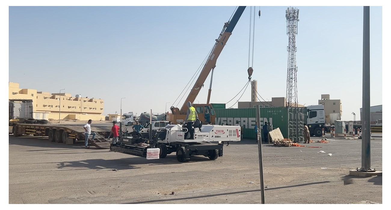 Equipment Arrived At Saudi Arabia Warehouse 3 WS940C Ride-On Concrete Laser Leveling Machine
