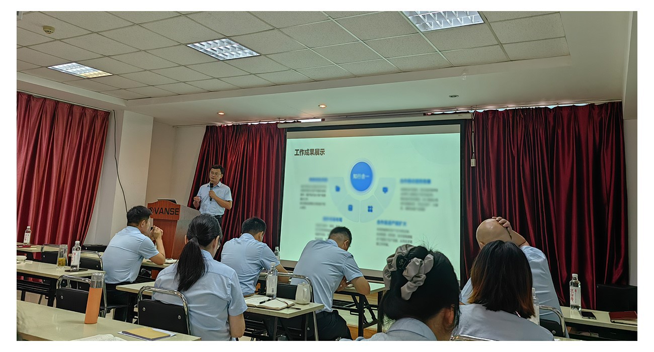 Shandong Vanse Machinery Successfully Held The 2025 Mid-year Summary Meeting 4 DZ30-2 Walk-Behind Concrete Laser Leveling Machine