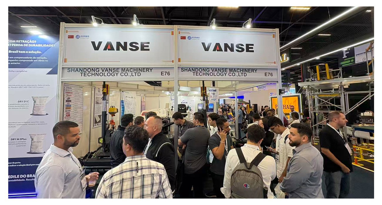 Successful First Day At The Brazil Concrete Show 4 DZ25-2 walk-behind concrete laser leveling machine