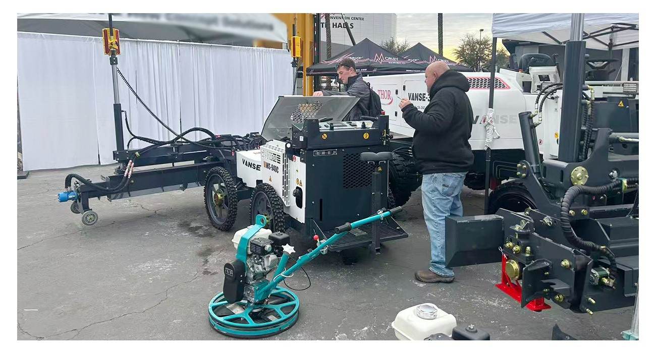 Vanse Machinery Shines At WOC Show in The US 4 Laser Guided Concrete Screed