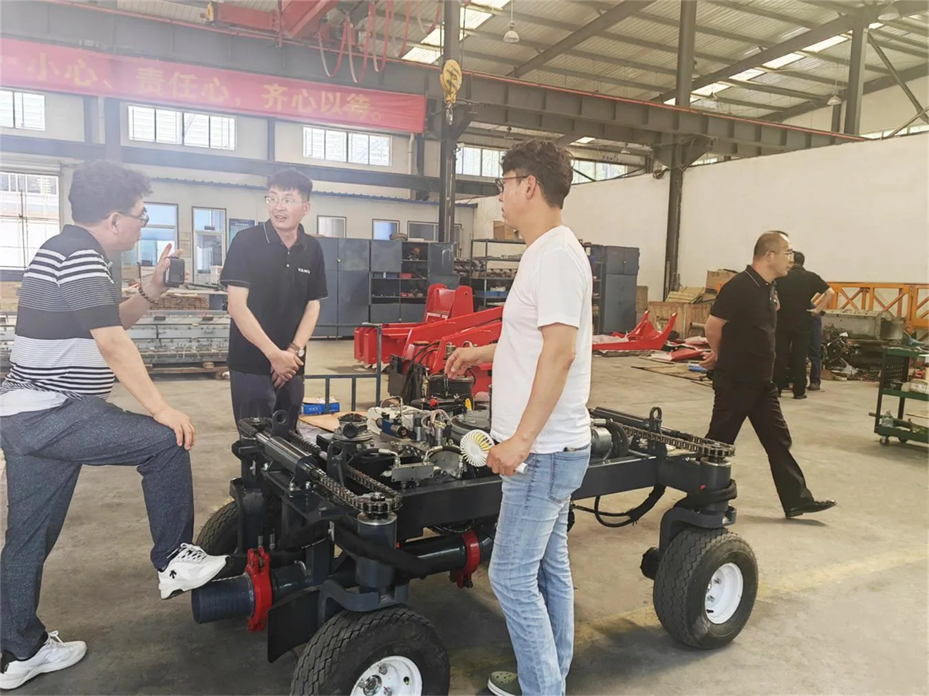 2024/8.1-8.2 CUSTOMERS VISIT THE FACTORY 2 news-1351-1012