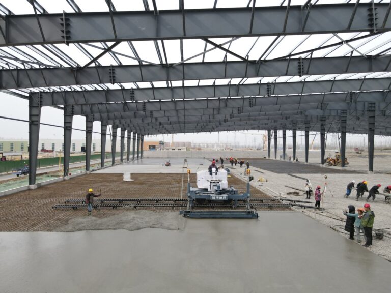 YZ40-4E Baustelle