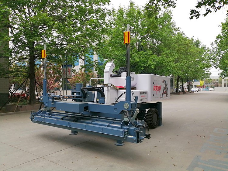 How to extend the service life of laser leveling machine 4 2023010911442813d488a87c3e4feb87a3db8dd5924a43