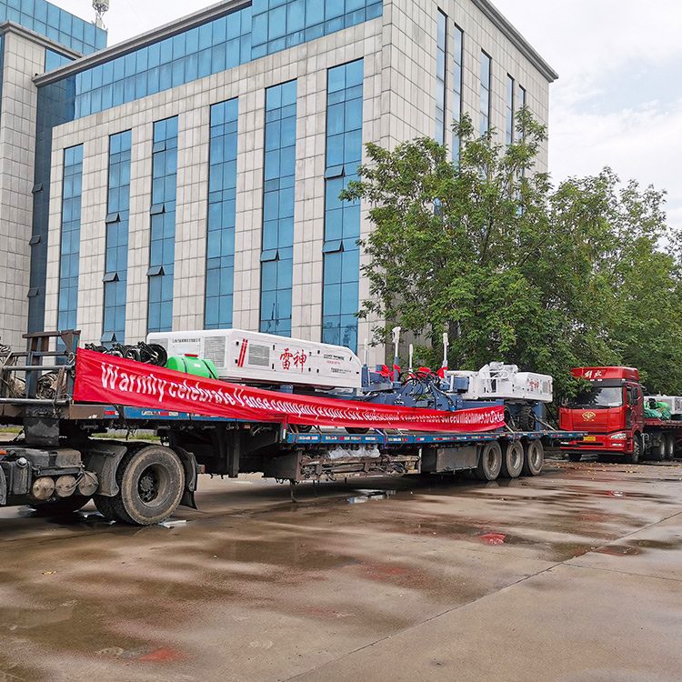 YZ30-4E medium-sized telescopic arm laser leveling machine 7 12