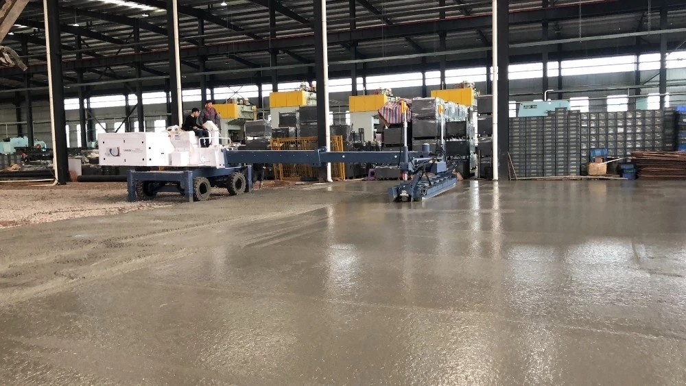 The 'beauty' work of the ground depends on the laser leveling machine (2) 2 info-1000-563