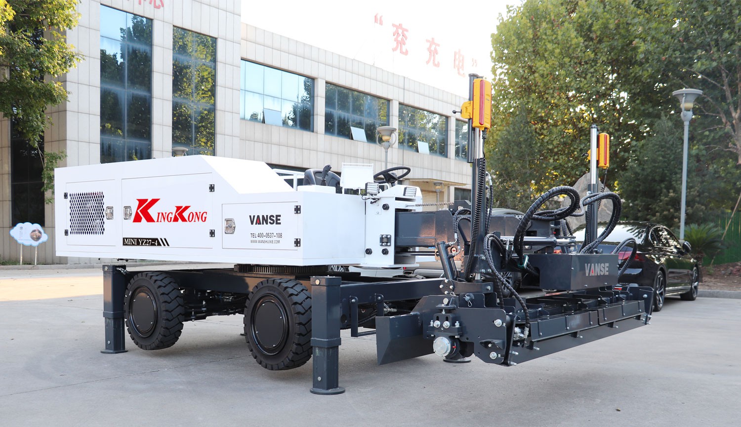 What are the precautions for daily maintenance and care of concrete laser leveling machines? 3 VANSE YZ27-4 concrete laser screed