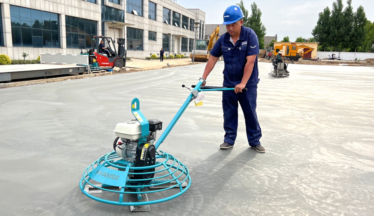The construction process and requirements of laser leveling concrete wear-resistant floor 3 concrete power trowel
