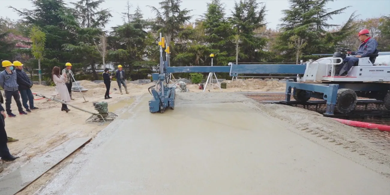 How is the construction process of concrete pavement with double-layer steel mesh different from that of single-layer steel mesh? 1 The construction process of concrete pavement with double-layer steel mesh differs from that of single-layer steel mesh in the following aspects