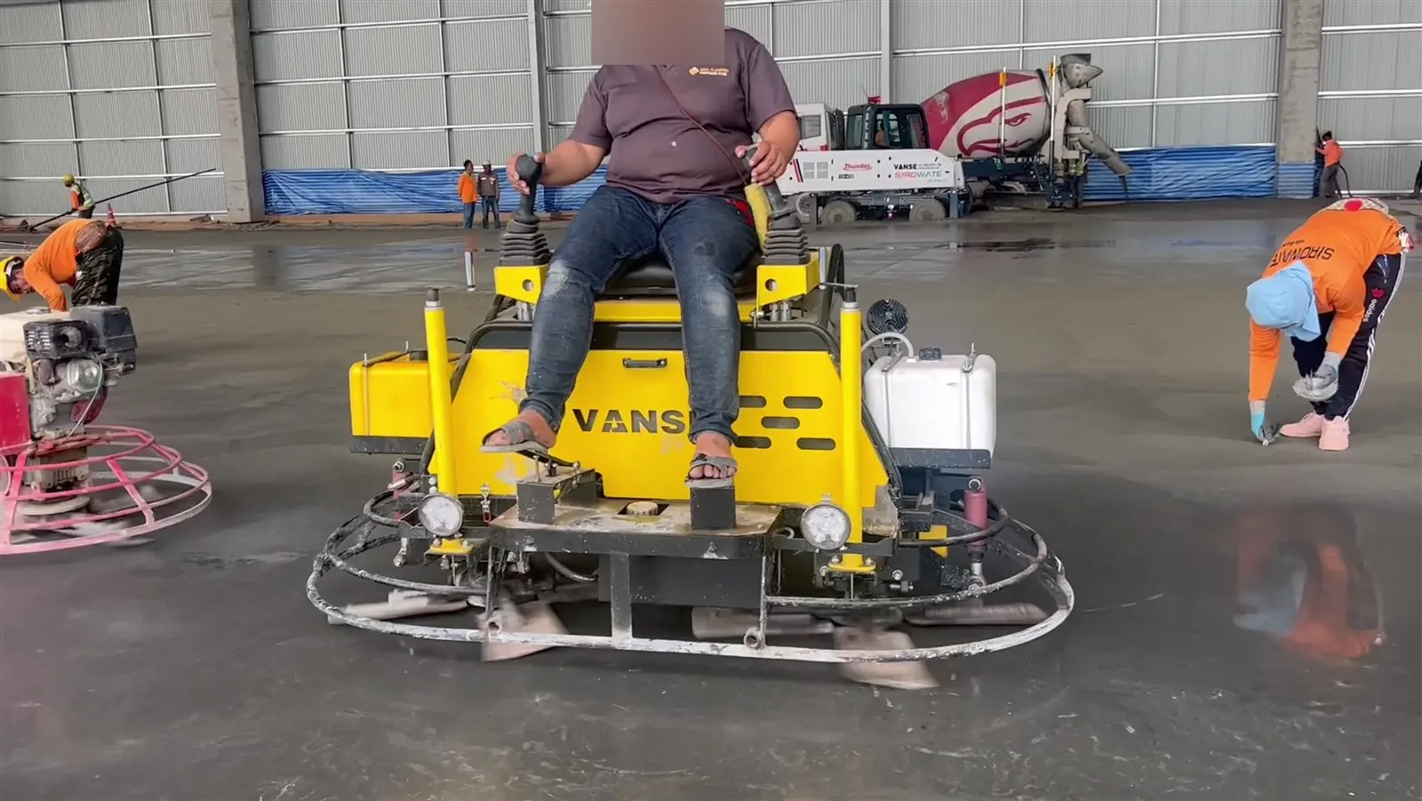 How long does it take to smoothen concrete? Depends on what 1 info-3840-2160