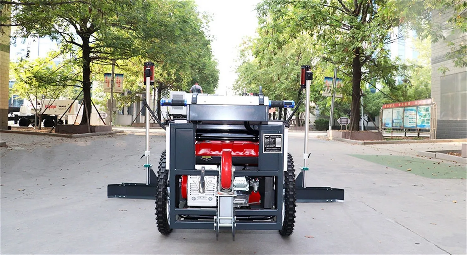 How to perform troubleshooting and routine maintenance during use of concrete laser leveling machine? 7 info-1500-819